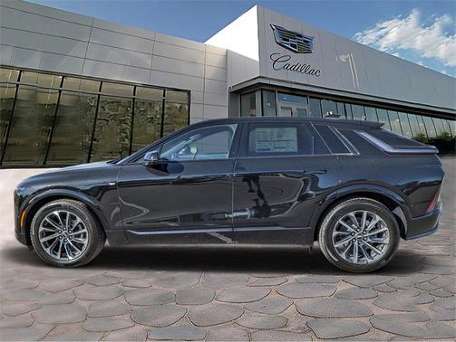 2025 Cadillac LYRIQ Sport