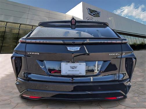 2025 Cadillac LYRIQ Sport