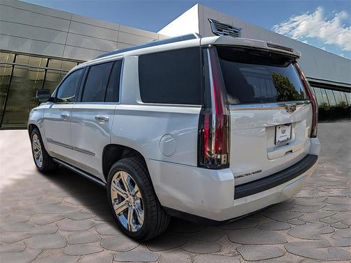 2020 Cadillac Escalade Platinum