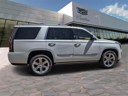 2020 Cadillac Escalade Platinum