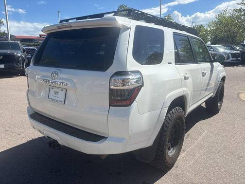 Super White 2021 Toyota 4Runner SR5