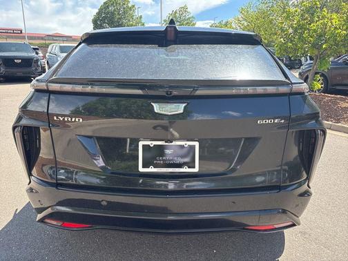 Stellar Black Metallic 2024 Cadillac LYRIQ Sport