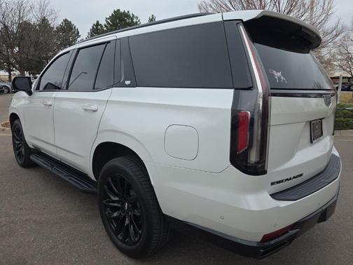 Crystal White Tri-Coat 2021 Cadillac Escalade Sport