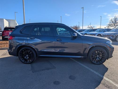 2021 BMW X5 M50i