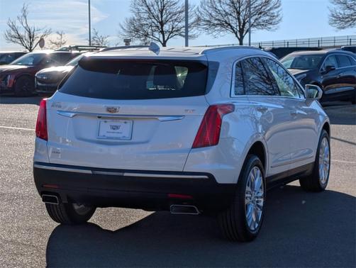 2018 Cadillac XT5 Premium Luxury