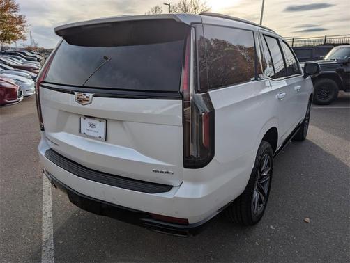 2022 Cadillac Escalade Sport Platinum