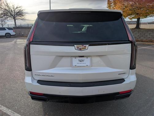 2022 Cadillac Escalade Sport Platinum