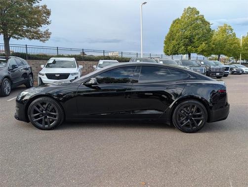 2022 Tesla Model S Base