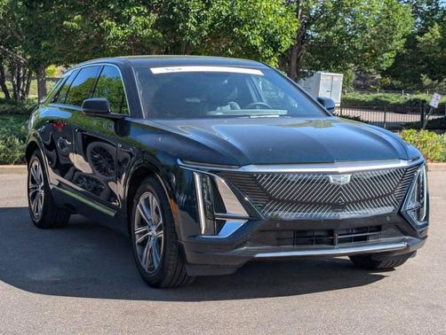 Emerald 2024 Cadillac LYRIQ Tech