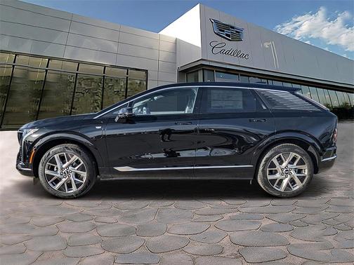 2026 Cadillac OPTIQ Luxury