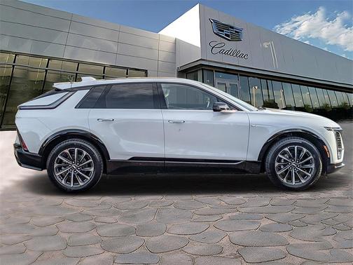 2026 Cadillac LYRIQ Premium Sport