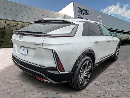 2025 Cadillac LYRIQ Luxury