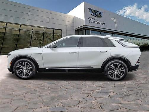 2025 Cadillac LYRIQ Luxury