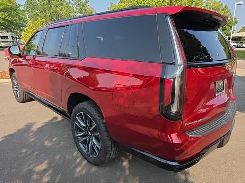 2024 Cadillac Escalade ESV Sport Platinum