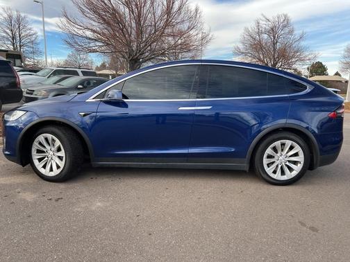 2021 Tesla Model X Long Range