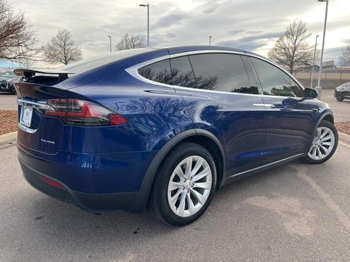 2021 Tesla Model X Long Range