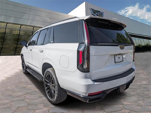2022 Cadillac Escalade Luxury