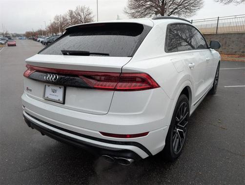 2023 Audi SQ8 4.0T Premium Plus