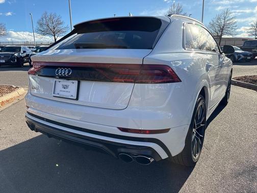 2023 Audi SQ8 4.0T Premium Plus