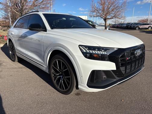 2023 Audi SQ8 4.0T Premium Plus