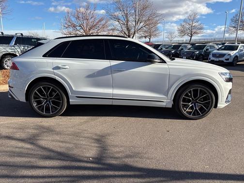 2023 Audi SQ8 4.0T Premium Plus