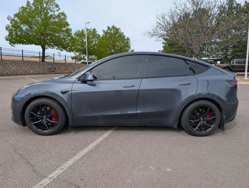 Midnight Silver Metallic 2021 Tesla Model Y Performance