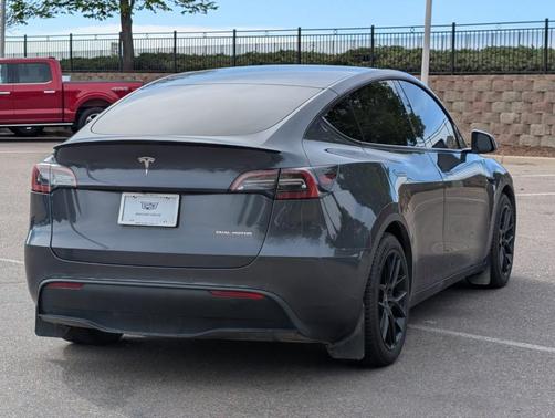 Midnight Silver Metallic 2021 Tesla Model Y Performance