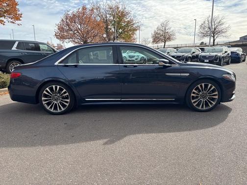 2017 Lincoln Continental Reserve