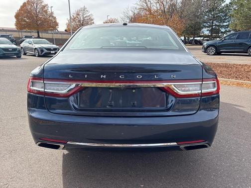 2017 Lincoln Continental Reserve
