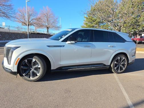 2025 Cadillac Escalade IQ Sport 1