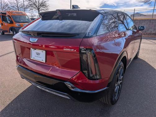 2026 Cadillac OPTIQ Premium Sport