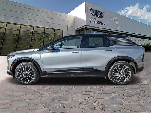 2026 Cadillac OPTIQ Premium Sport