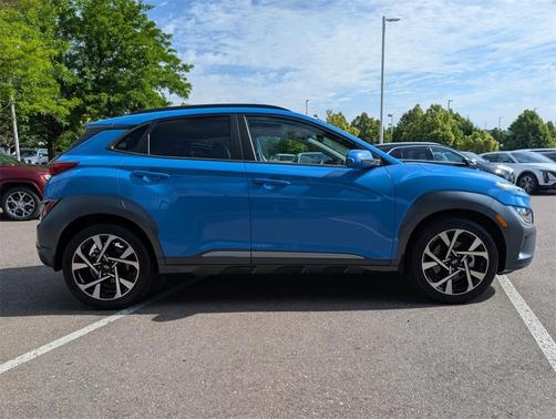 2022 Hyundai KONA Limited