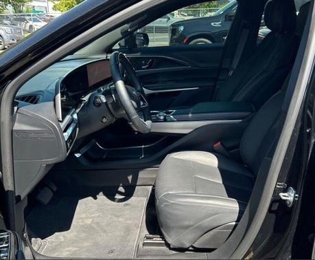 Stellar Black Metallic 2024 Cadillac LYRIQ Luxury