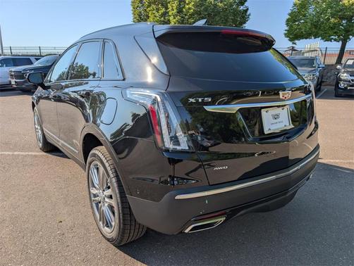 2025 Cadillac XT5 Sport