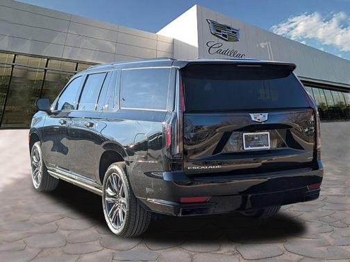 2023 Cadillac Escalade ESV Sport Platinum