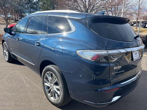 2024 Buick Enclave Avenir