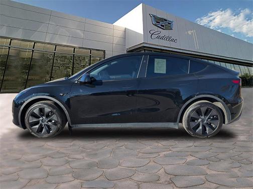 2025 Tesla Model Y Long Range