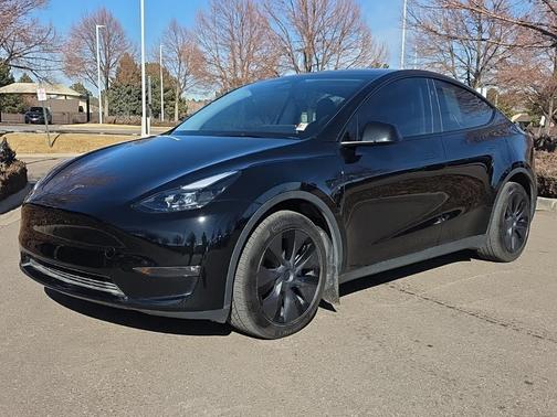 2025 Tesla Model Y Long Range