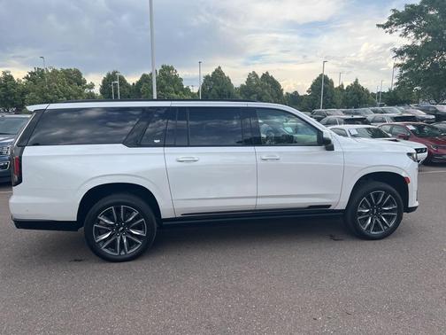 2021 Cadillac Escalade ESV Sport Platinum