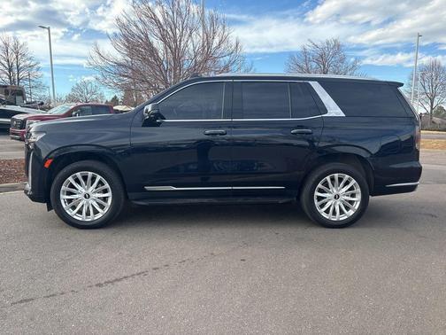 2022 Cadillac Escalade Luxury