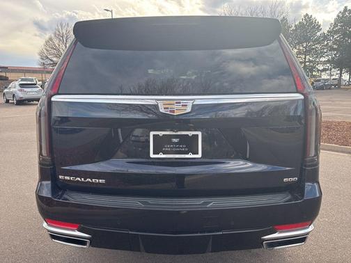 2022 Cadillac Escalade Luxury