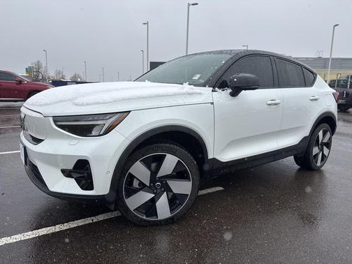 2022 Volvo C40 Recharge Pure Electric P8 Ultimate