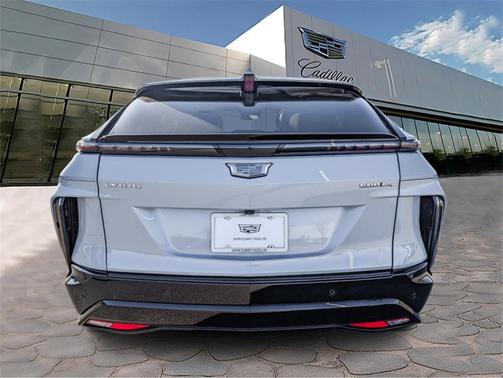 2025 Cadillac LYRIQ Sport