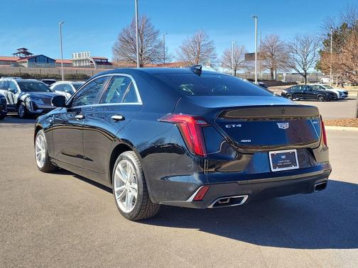 2021 Cadillac CT4 Luxury