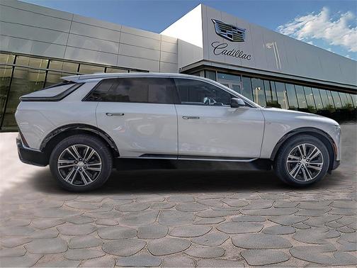 2025 Cadillac LYRIQ Luxury