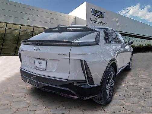 2025 Cadillac LYRIQ Luxury