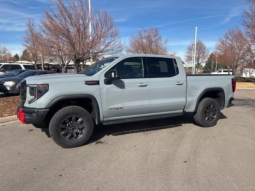 2024 GMC Sierra 1500 AT4X