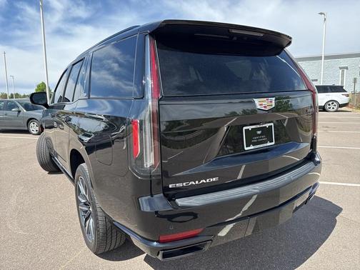 2022 Cadillac Escalade Sport Platinum
