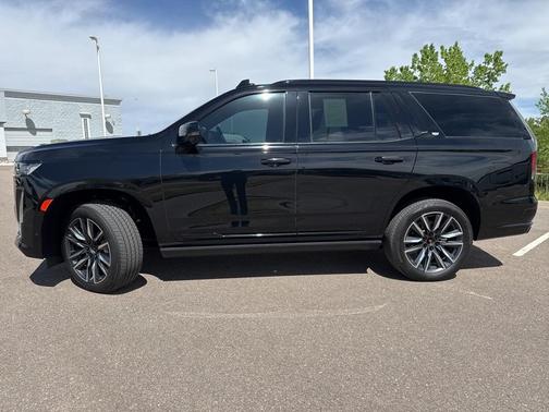 2022 Cadillac Escalade Sport Platinum
